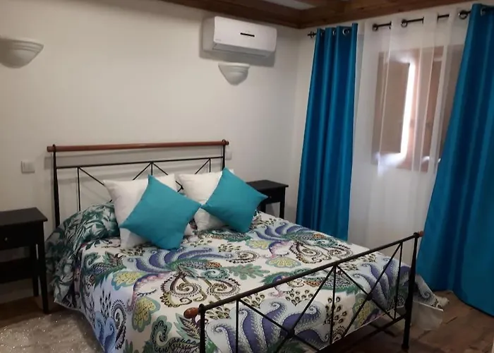 Medronheiras * Vale Covo (Faro)